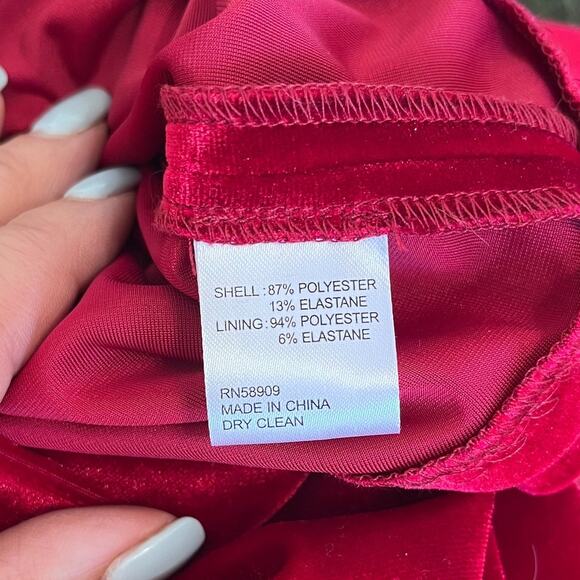 Antonio Melanie Miranda Velvet Womens Jumpsuit Size 6 Red Wide Leg Holiday Party - Picture 11 of 11